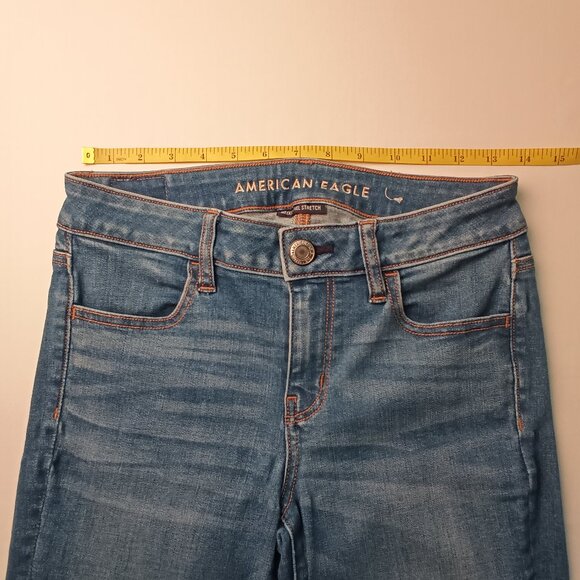 American Eagle Brand Denim Jeans Size 4 Low Rise Skinny Leg Medium Wash - Picture 7 of 10